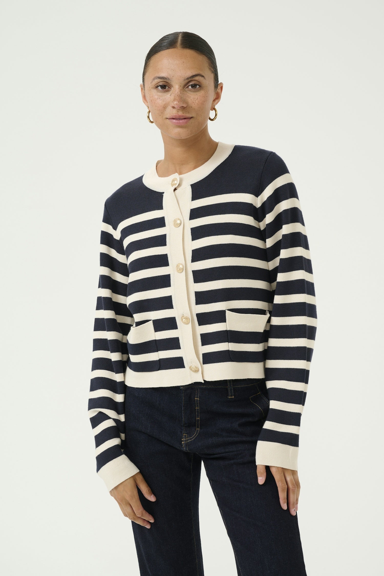 Annemarie Cardigan | Cozy & Chic Knit